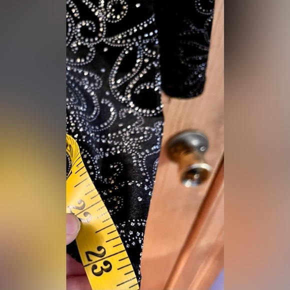 Notations NWT Black w Silver Crystal Ruffled Cardigan Over a Velvet Shell SZ PM - Picture 17 of 17